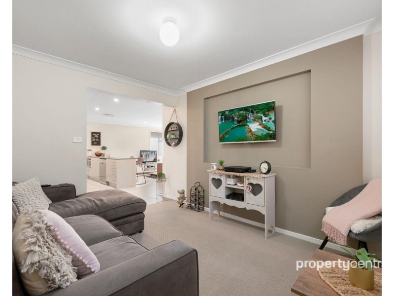 4 Highdale Terrace, Glenmore Park NSW 2745