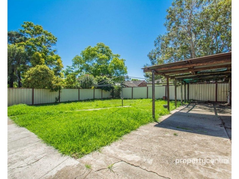 60 Racecourse Rd, South Penrith NSW 2750