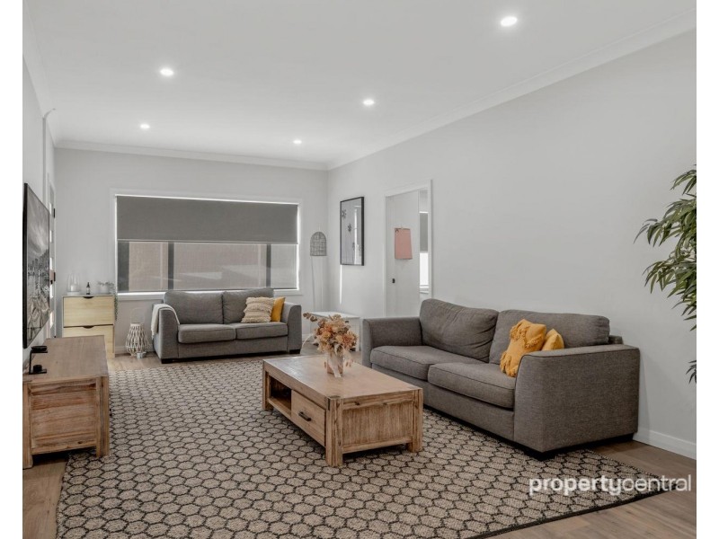 6 Nineteenth Street, Warragamba NSW 2752