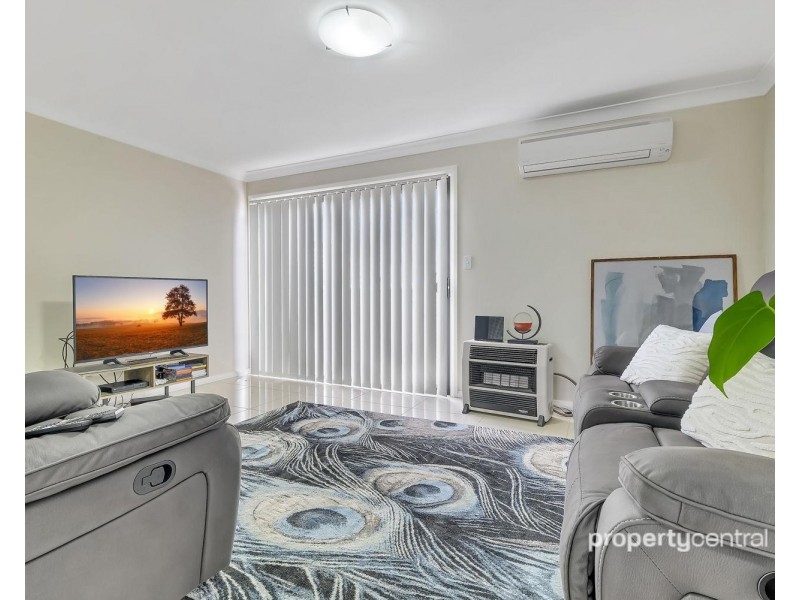 32/1 Glenmore Ridge Drive, Glenmore Park NSW 2745