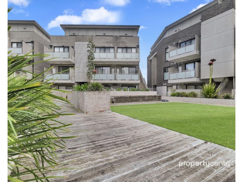 32/1 Glenmore Ridge Drive, Glenmore Park NSW 2745