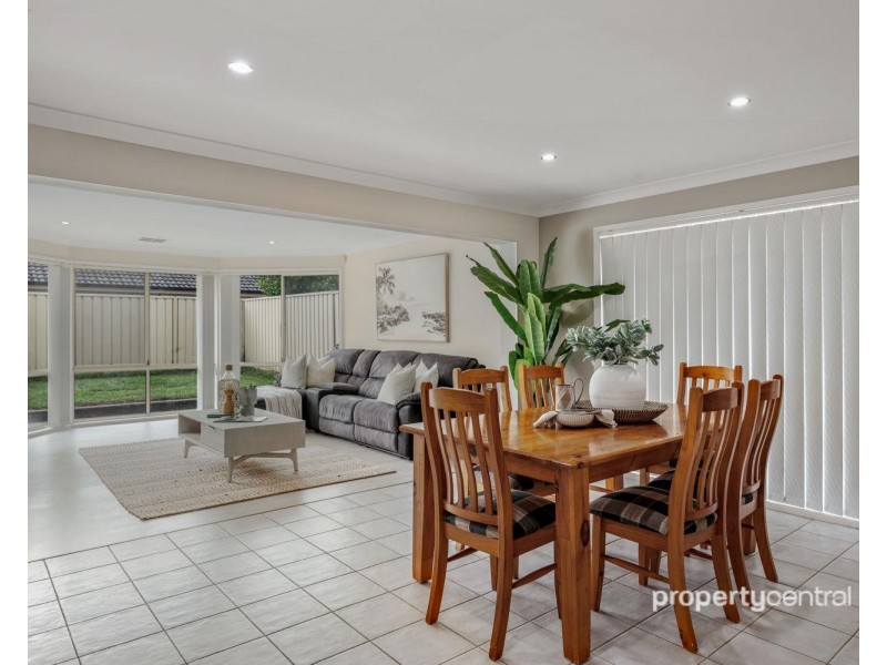 18 Cascade Avenue, Glenmore Park NSW 2745