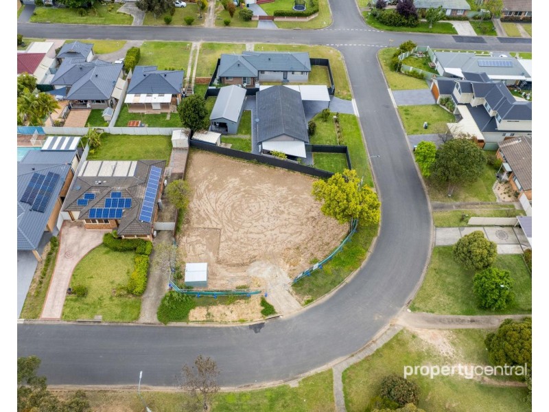 57 Mosely Avenue, South Penrith NSW 2750