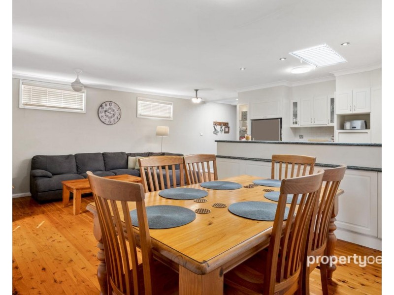 21 Gibbes Street, Regentville NSW 2745