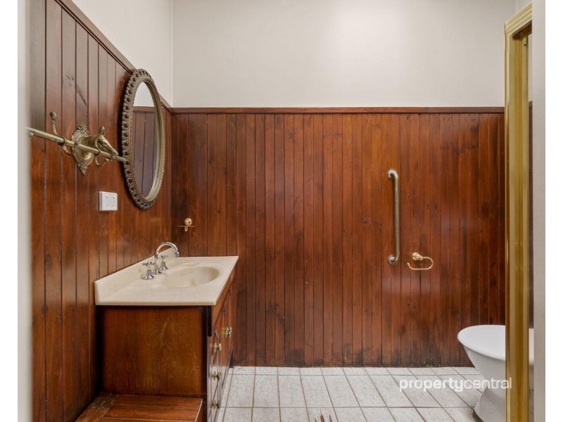 128 Jamison Road, South Penrith NSW 2750