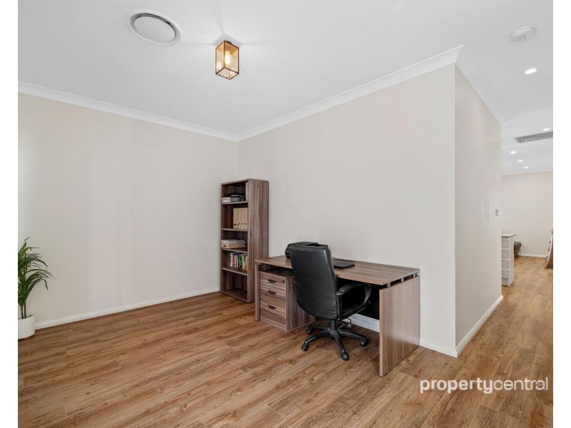 9 Murroobah Road, Wallacia NSW 2745