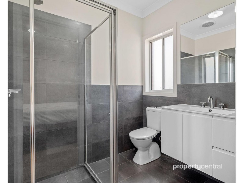 9 Murroobah Road, Wallacia NSW 2745