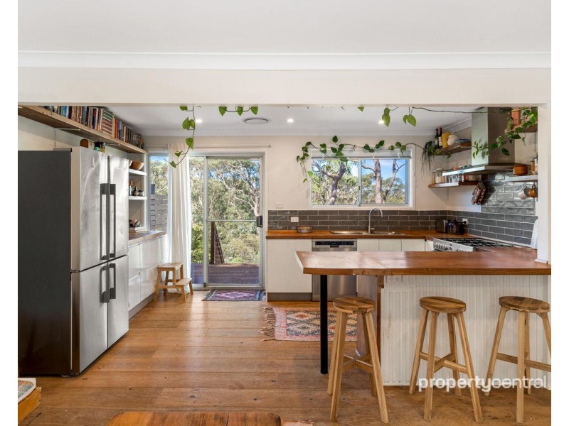 63 Perry Avenue, Springwood NSW 2777