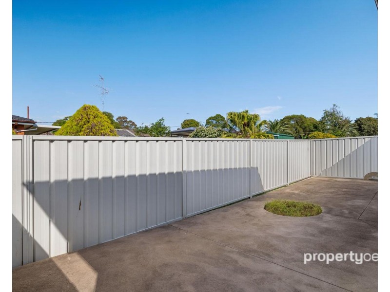 2/73 Bringelly Road, Kingswood NSW 2747