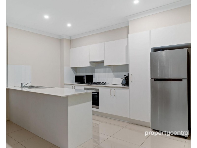 23/1 Glenmore Ridge Drive, Glenmore Park NSW 2745