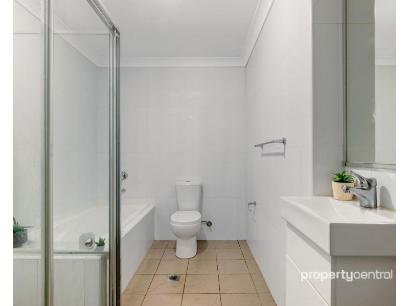 23/1 Glenmore Ridge Drive, Glenmore Park NSW 2745