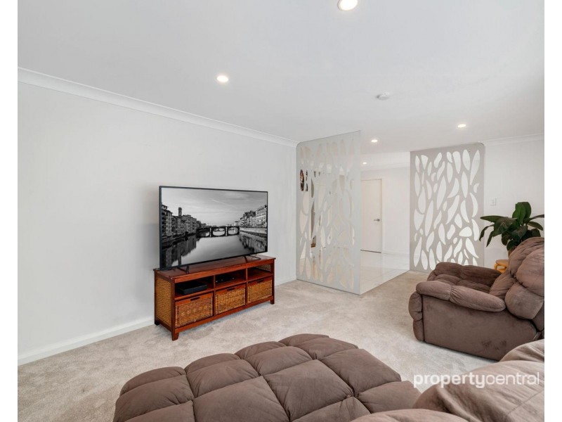 13 Cliffbrook Crescent, Leonay NSW 2750