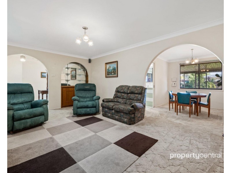 11 Summerfield Circuit, Cambridge Gardens NSW 2747