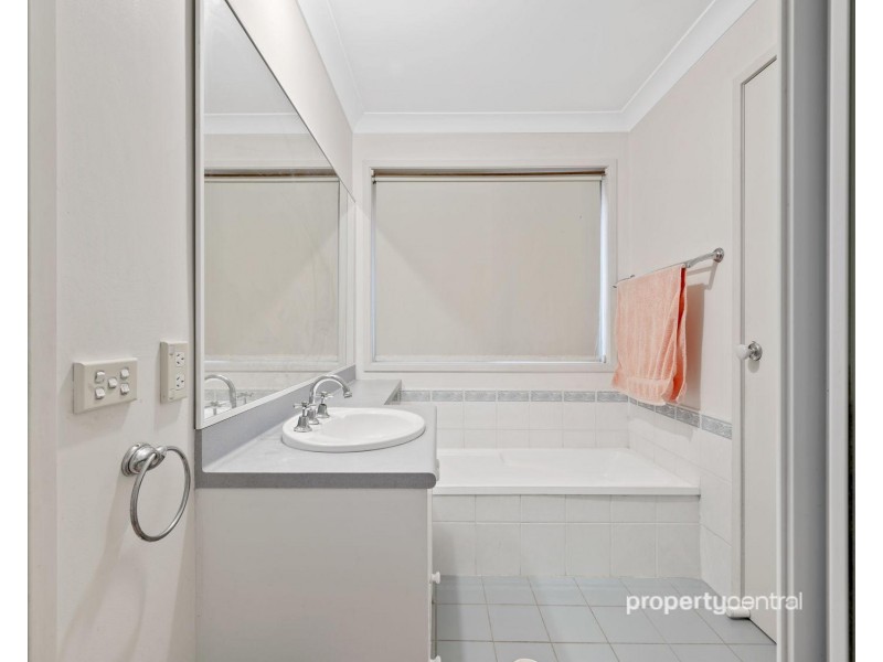 127 Garswood Road, Glenmore Park NSW 2745