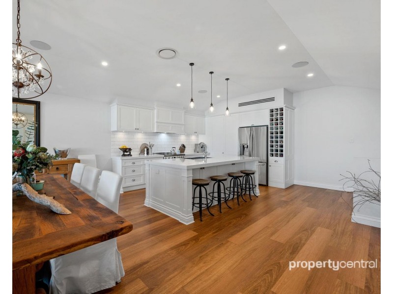 92 Ladbury Avenue, Penrith NSW 2750