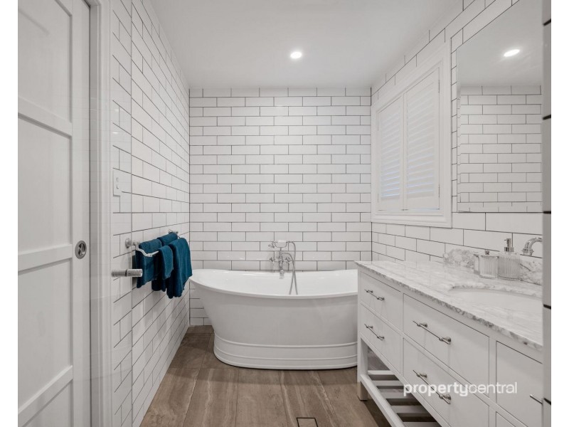 92 Ladbury Avenue, Penrith NSW 2750