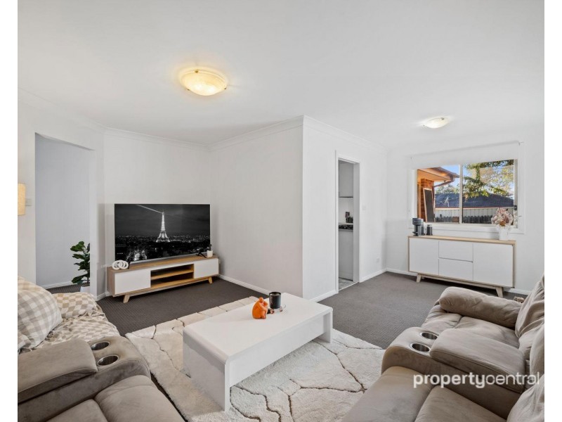 6 Karabi Close, Glenmore Park NSW 2745