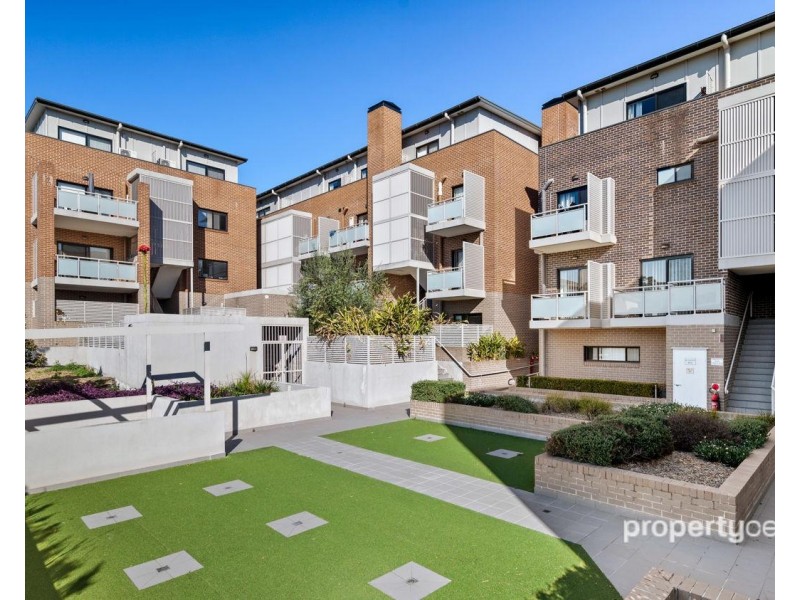 22/2 Glenmore Ridge Drive, Glenmore Park NSW 2745