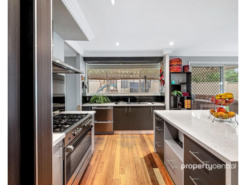 10 Tharkinna Close, Cranebrook NSW 2749