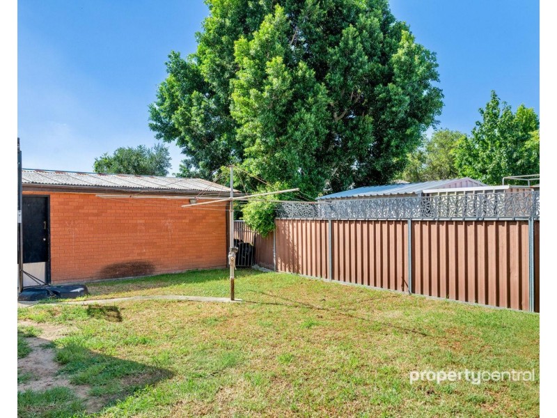 30 William Street, Cambridge Park NSW 2747