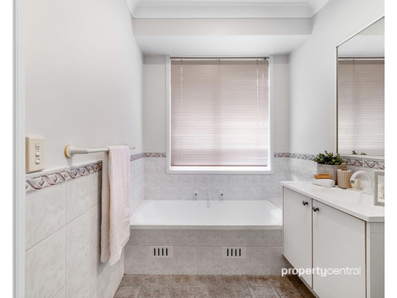 12 Jirramba Court, Glenmore Park NSW 2745