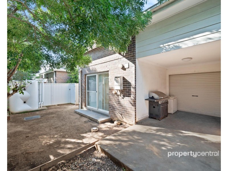 2/112 Glossop Street, St Marys NSW 2760