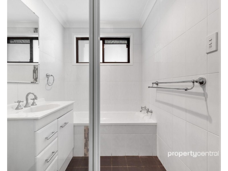 15 & 15a Piper Close, Kingswood NSW 2747