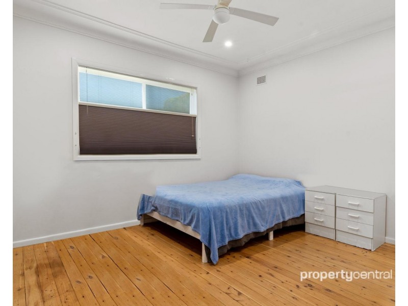34 White Parade, St Marys NSW 2760