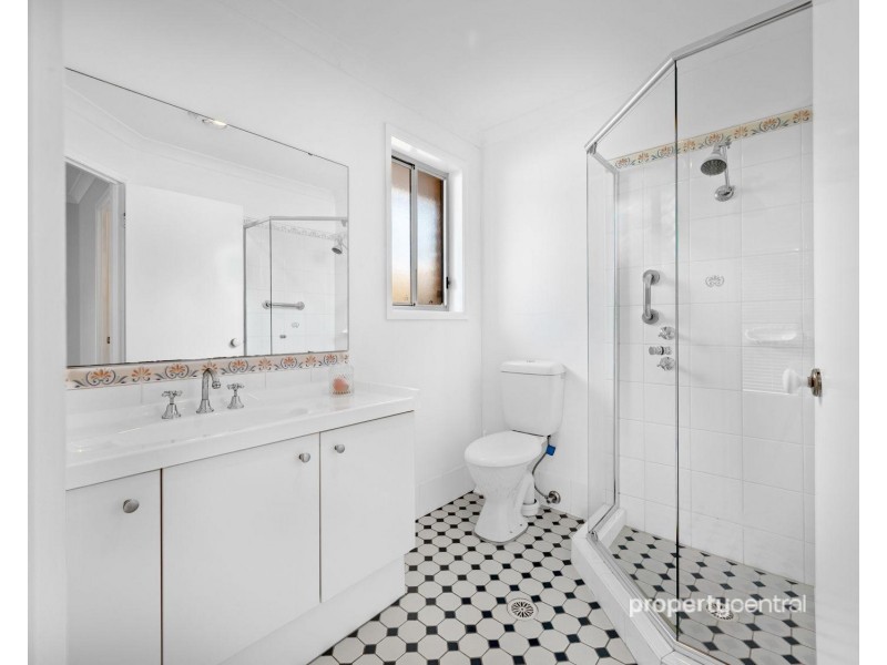 12 Knox Street, Glenmore Park NSW 2745