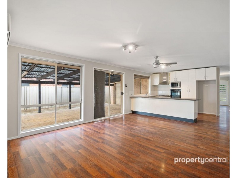 6 Procyon Place, Cranebrook NSW 2749