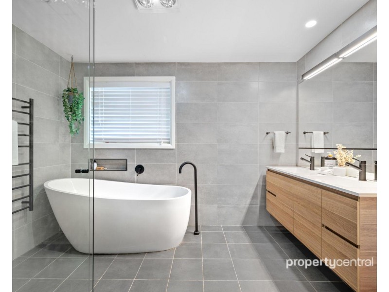 3 Lalanda Close, Cranebrook NSW 2749