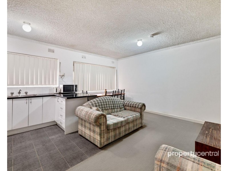 3/20 Bringelly Road, Kingswood NSW 2747