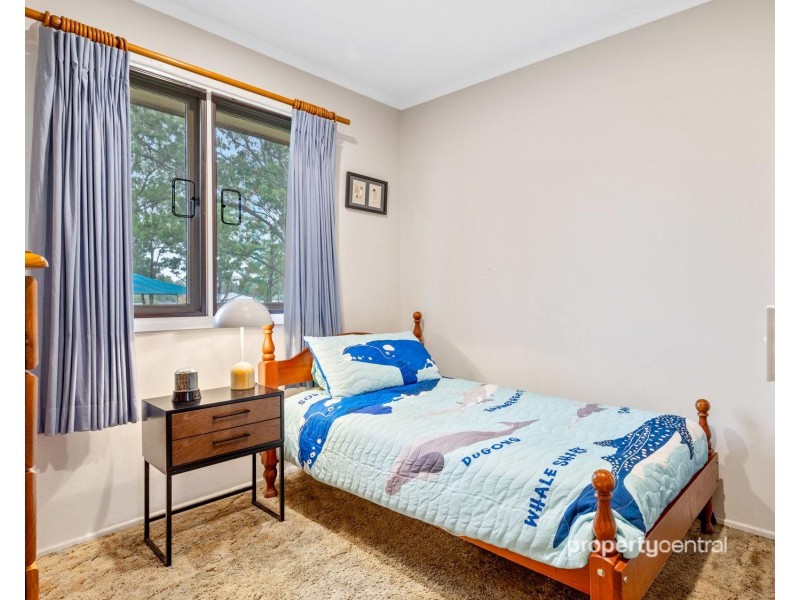 15 Mosely Avenue, South Penrith NSW 2750