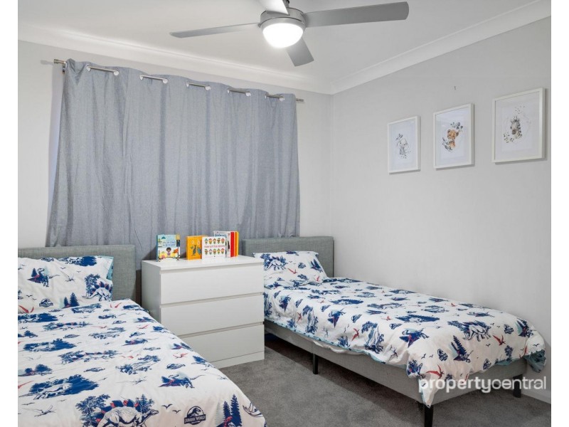 42 Ballybunnion Terrace, Glenmore Park NSW 2745