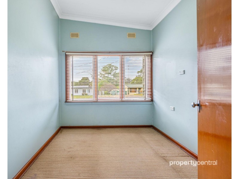 26 Rotorua Street, Lethbridge Park NSW 2770