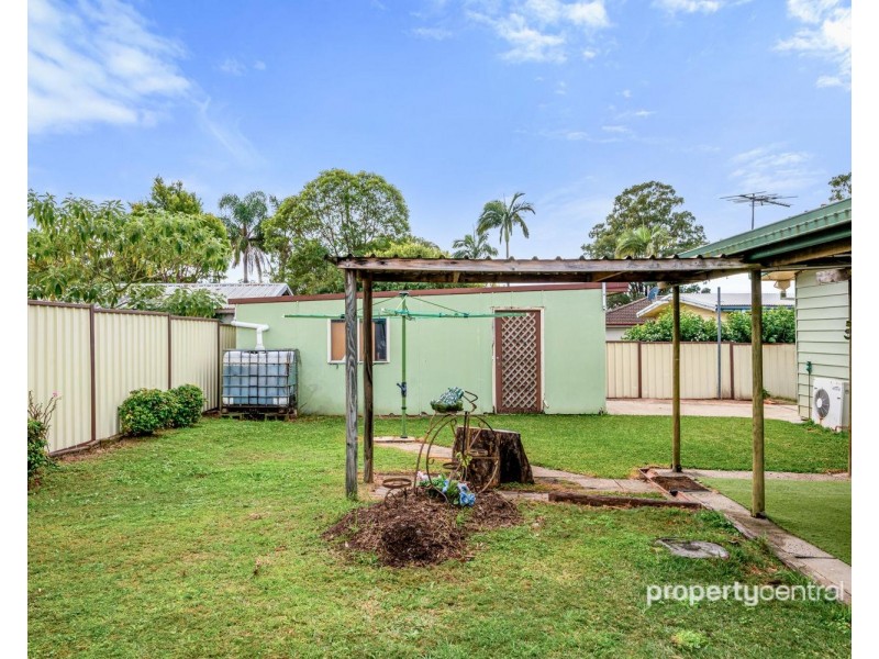 26 Rotorua Street, Lethbridge Park NSW 2770