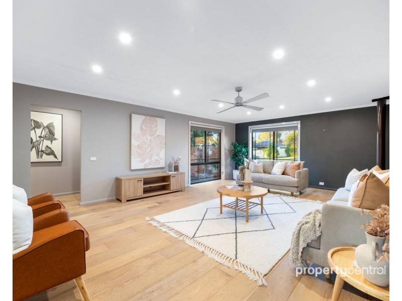 7 Mosely Avenue, South Penrith NSW 2750