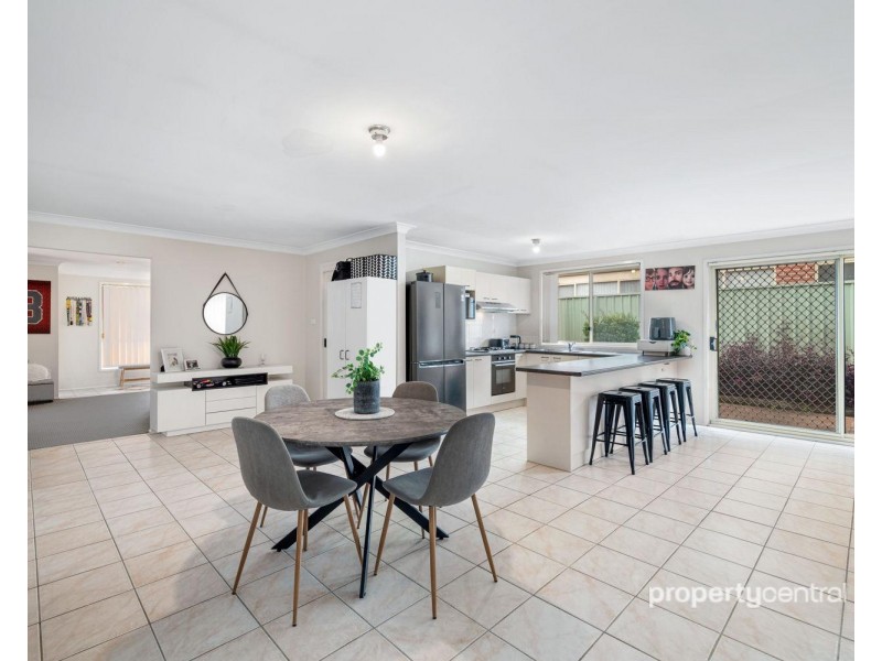 14 Gleneagles Way, Glenmore Park NSW 2745