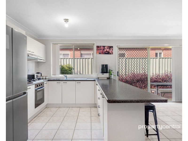 14 Gleneagles Way, Glenmore Park NSW 2745