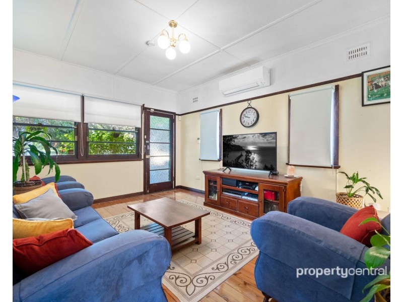 63 Castlereagh Street, Penrith NSW 2750