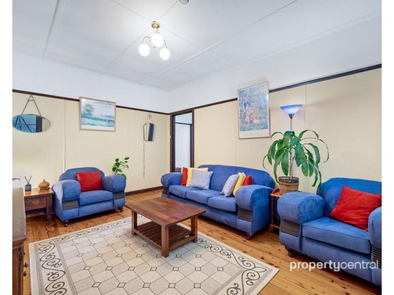 63 Castlereagh Street, Penrith NSW 2750