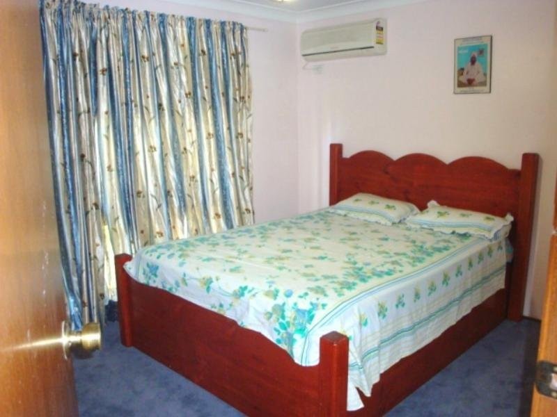 Claremont Meadows NSW 2747