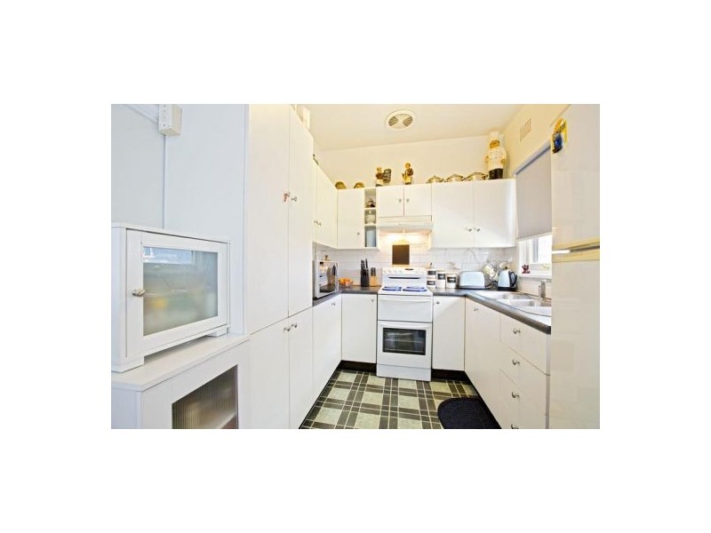 9 Pearson St, Kingswood NSW 2747