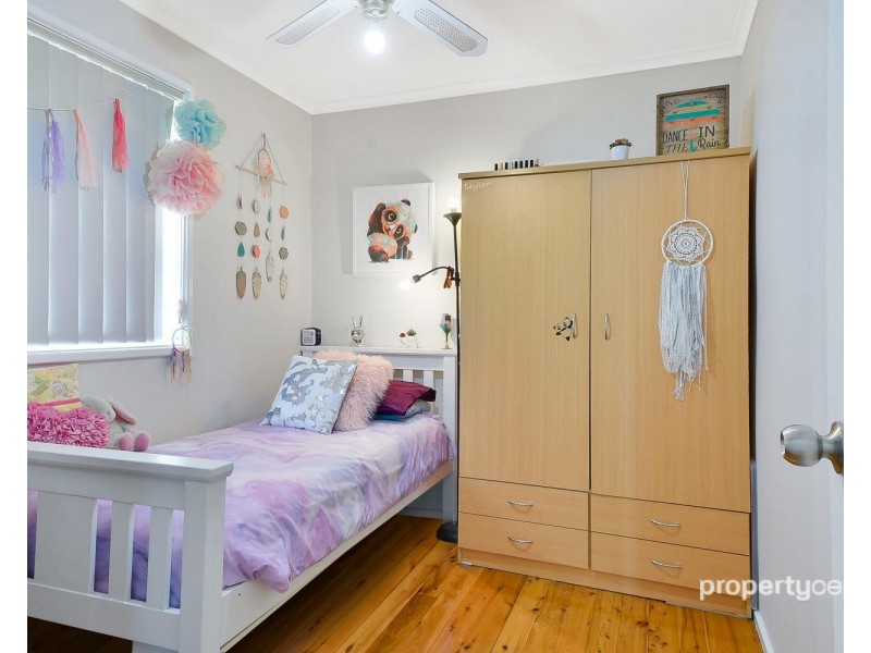 10 Beverley Place, Werrington County NSW 2747