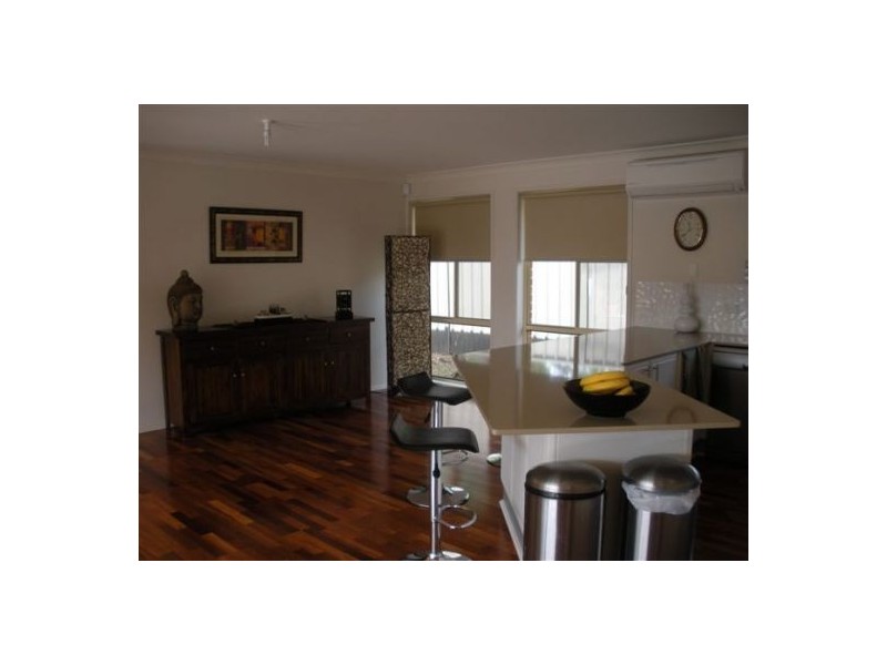 13 Shandlin Pl, South Penrith NSW 2750