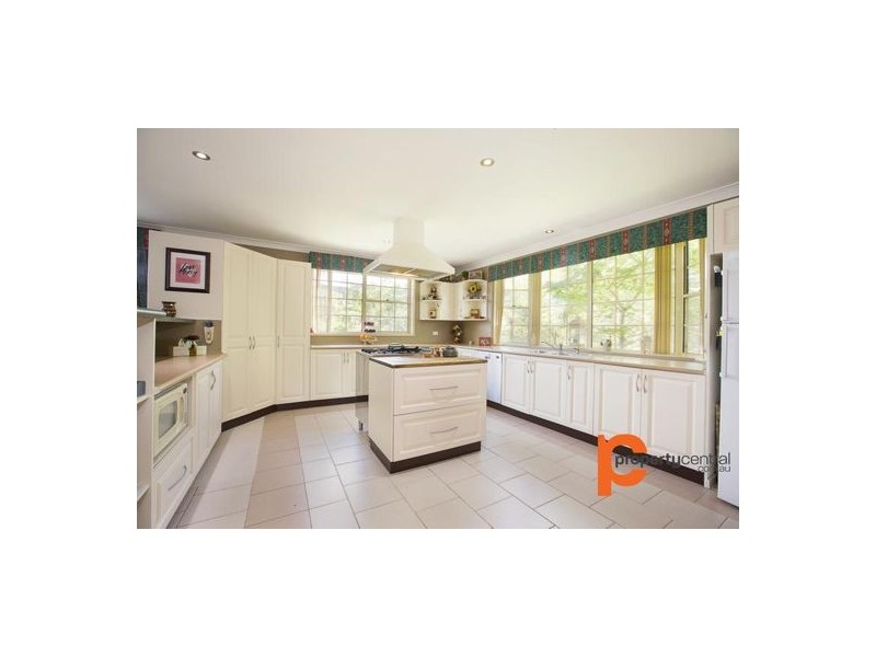 2 Harry Lawler Road, Cranebrook NSW 2749