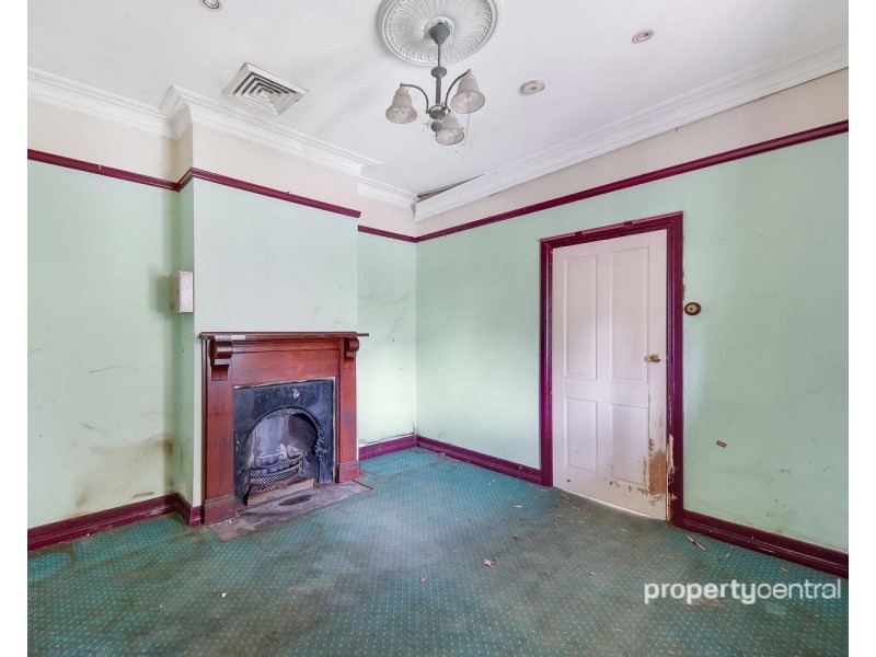 24 The Crescent, Penrith NSW 2750