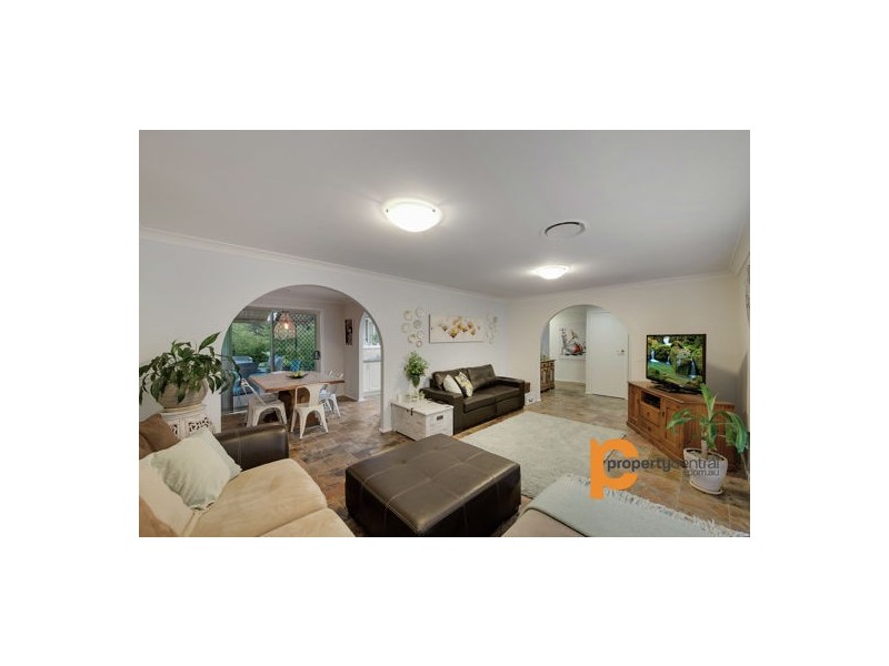 62 Pamela Parade, Leonay NSW 2750