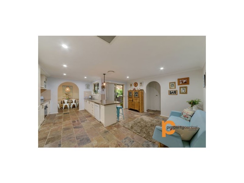 62 Pamela Parade, Leonay NSW 2750