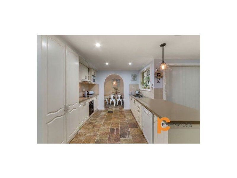 62 Pamela Parade, Leonay NSW 2750